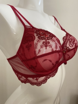 tellement glamour rood