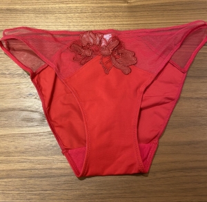 glamour couture rood